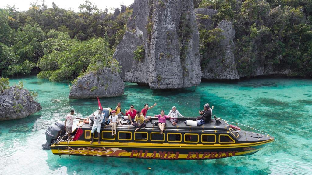 Tempat Wisata Raja Ampat 2 Hari 1 Malam Terlaris!!!