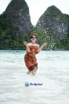 Cari paket tour Raja Ampat 7 hari ekonomis? Kunjungi Yenbuba dan Pasir Timbul. Harga bersahabat. Lihat penawarannya!