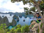 Paket tour 4 hari 3 malam Raja Ampat dari Sorong. Liburan mudah.