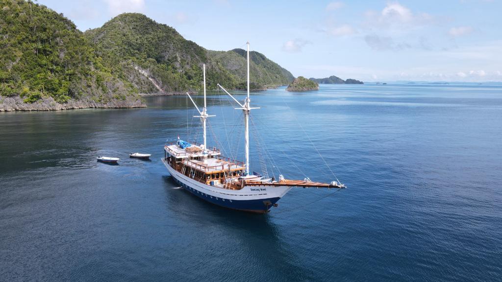 Private Trip Raja Ampat TERLENGKAP!