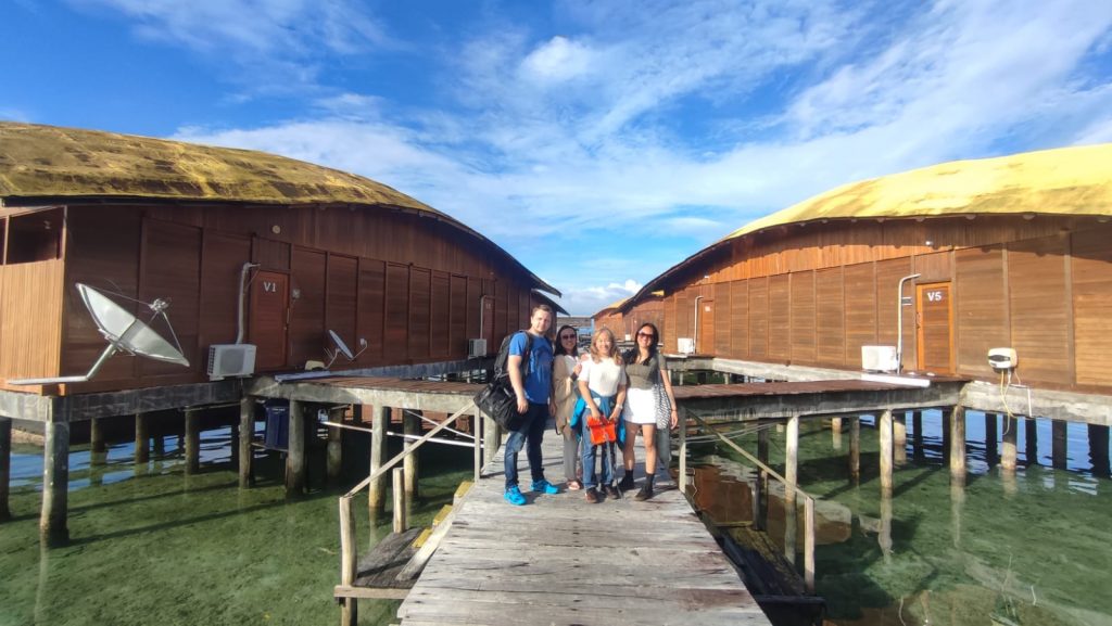 Paket Wisata Raja Ampat Terjangkau Yang Layak Di Booking