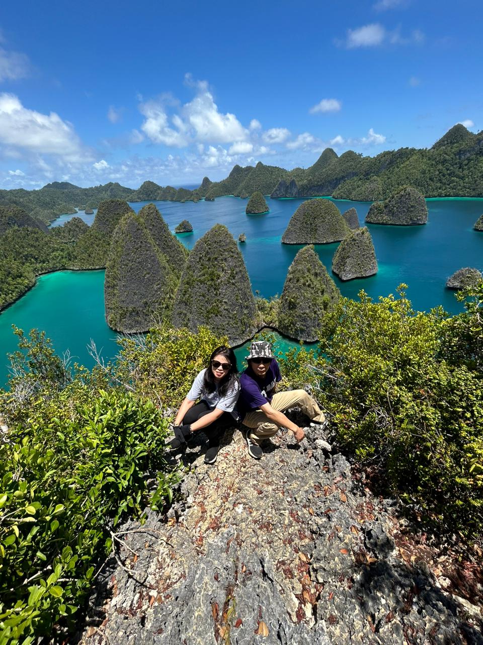 paket tour wisata liburan raja ampat private open trip start sorong waisai 1 hari 2 3 4 5 Malam harga murah oasis raja ampat (10)