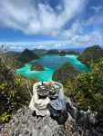 Paket tour 6 hari 5 malam Raja Ampat