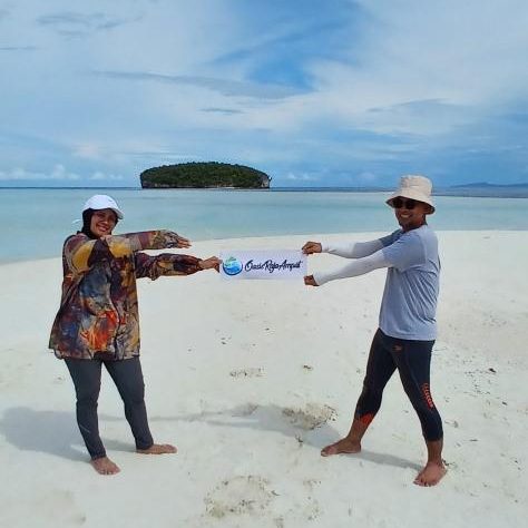 Pesona Wisata Pasir Timbul Fenomena Unik di Raja Ampat