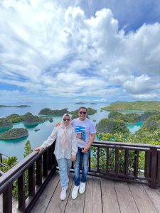 Paket Liburan Raja Ampat by Oasis 1 Hari One Day 2 3 4 5 Piaynemo Wayag Misool tour raja ampat 5 hari 4 malam