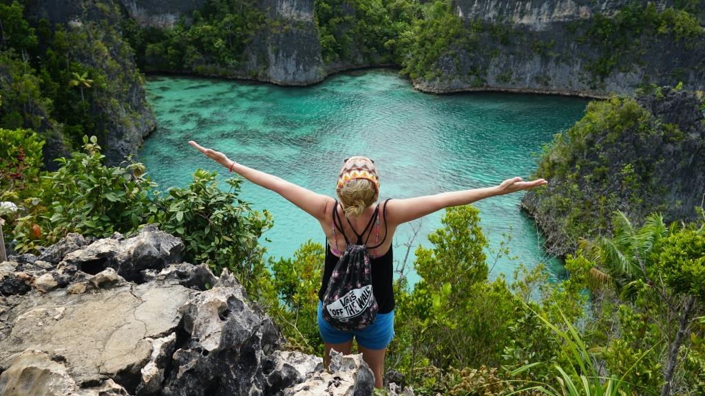 Paket Wisata Raja Ampat 5 Hari 4 Malam Hotel Berkualitas Halal Food (19)