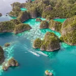 4 Barang Wajib Dibawa Ketika di Puncak Piaynemo Raja Ampat