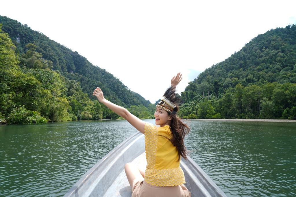 Private Trip Raja Ampat 4 Hari 3 Malam by OASIS RAJA AMPAT