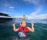 Paket tour Raja Ampat sehari amanah. Kunjungi Wayag dan Pasir Timbul. Perjalanan Anda terjamin dengan pelayanan prima. Lihat penawarannya!