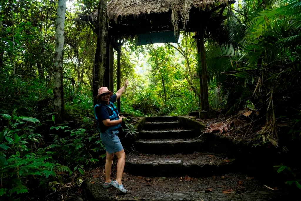 Paket tour 3 hari 2 malam Raja Ampat terjangkau, berangkat dari Bali. Petualangan fantastis. Paket hemat dengan harga spesial.