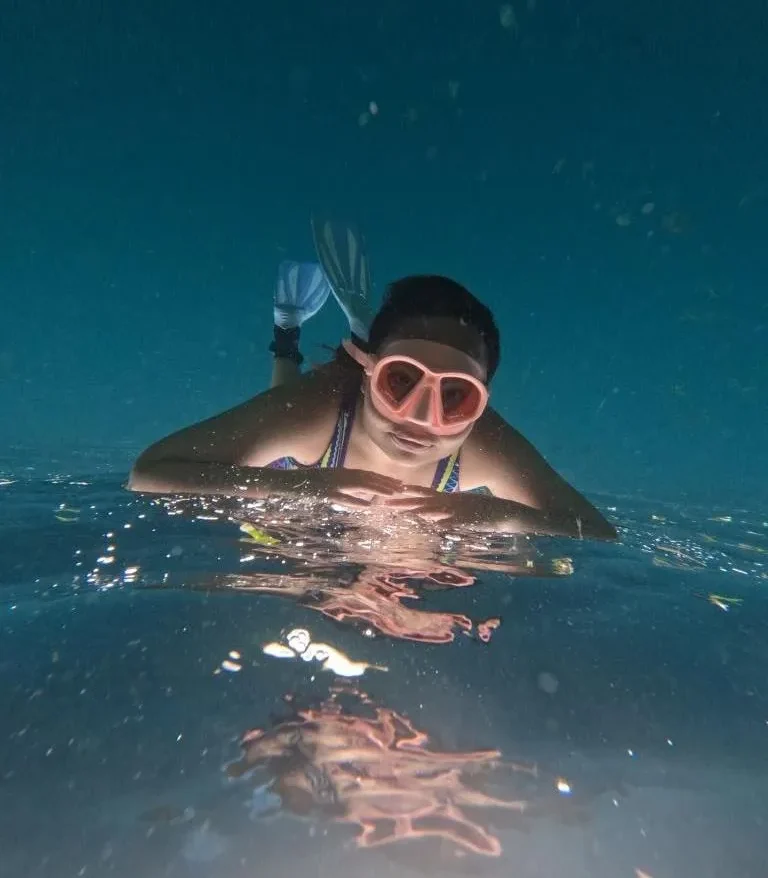 Paket tour 3 hari 2 malam Raja Ampat lengkap dan spesial. Segala kebutuhan Anda sudah termasuk. Paket eksklusif dengan pelayanan terbaik.