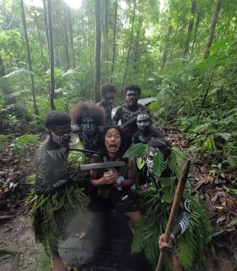 Paket Tour Wisata Raja Ampat Papua Piaynemo Wayag Misool 1 Hari One Day Trip Sehari 2 3 4 5 6 7 Malam start sorong jakarta surabaya bali terbaru by inayah (24)