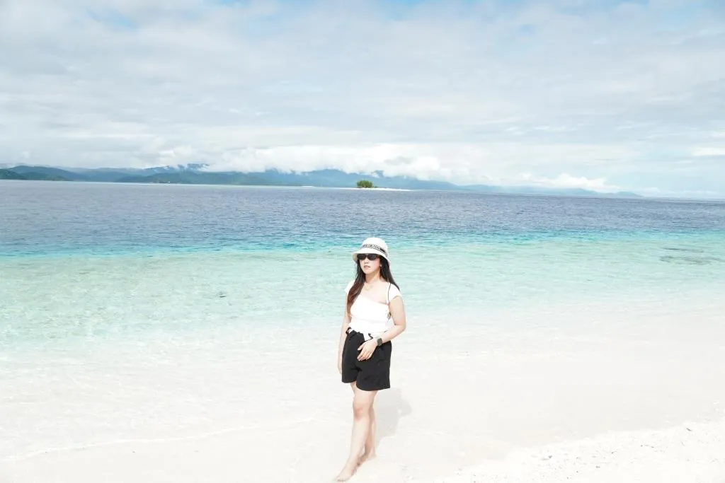 Paket tour 5 hari 4 malam Raja Ampat seru Trip