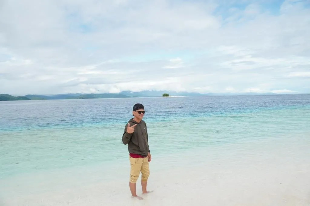 Paket Tour Wisata Raja Ampat Papua Piaynemo Wayag Misool 1 Hari One Day Trip Sehari 2 3 4 5 6 7 Malam start sorong jakarta surabaya bali terbaru by inayah (246)