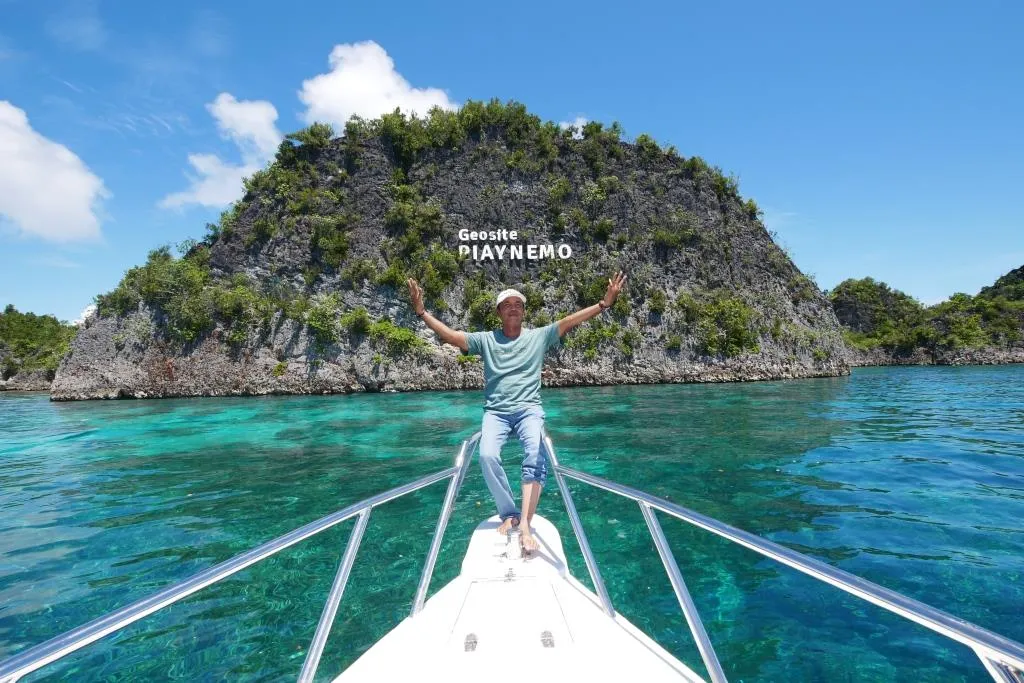 Paket Tour 3 Hari 2 Malam Raja Ampat
