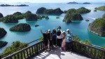 Paket tour 6 hari 5 malam Raja Ampat murah meriah Harga terjangkau, pengalaman maksimal. Jelajahi keindahan alam dengan irit.