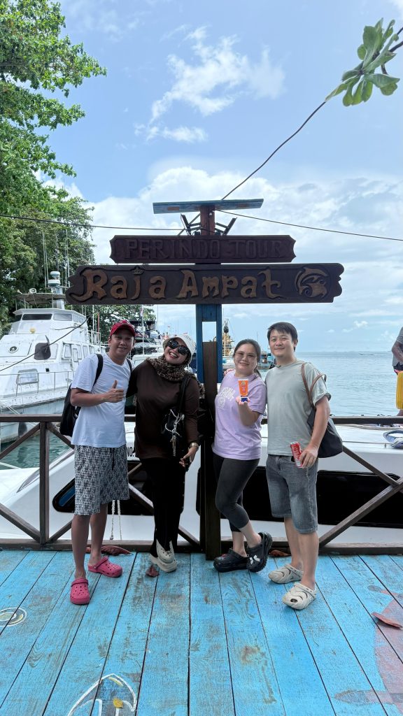 Paket Trip 3 Hari 2 Malam Raja Ampat Private Tour