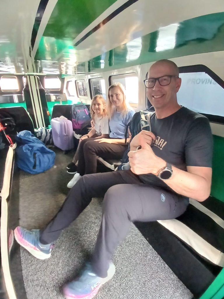 Boat Charter Raja Ampat Service Sorong to Waisai